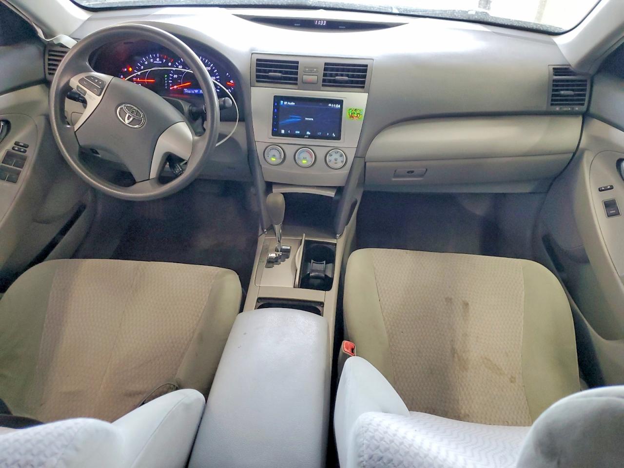 2011 TOYOTA CAMRY