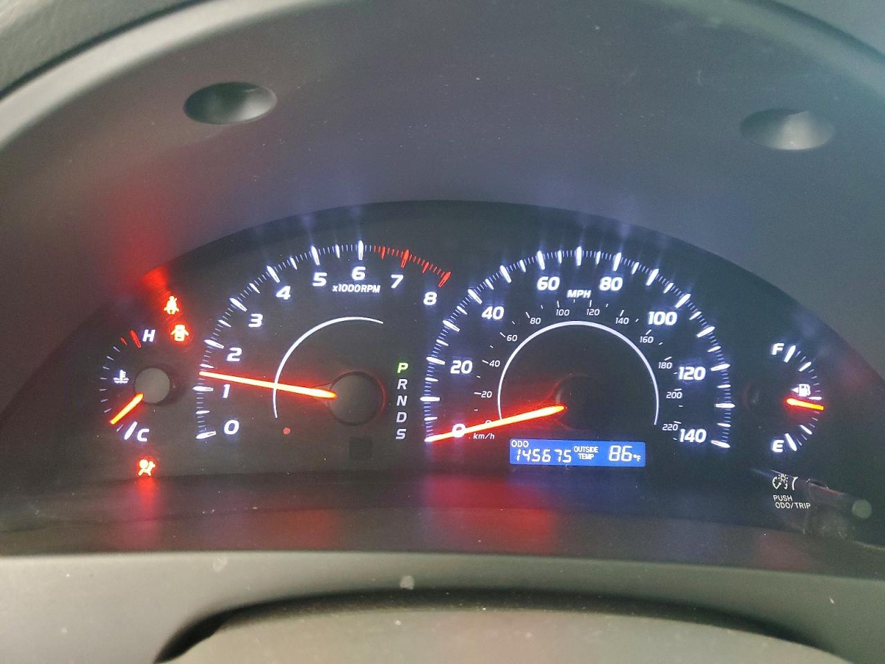 2011 TOYOTA CAMRY