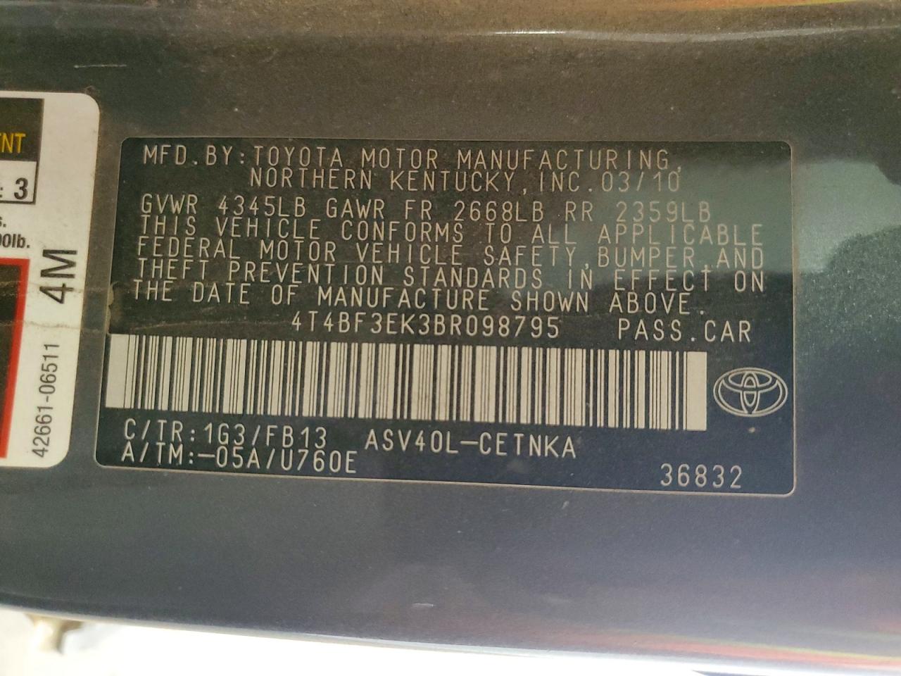 2011 TOYOTA CAMRY
