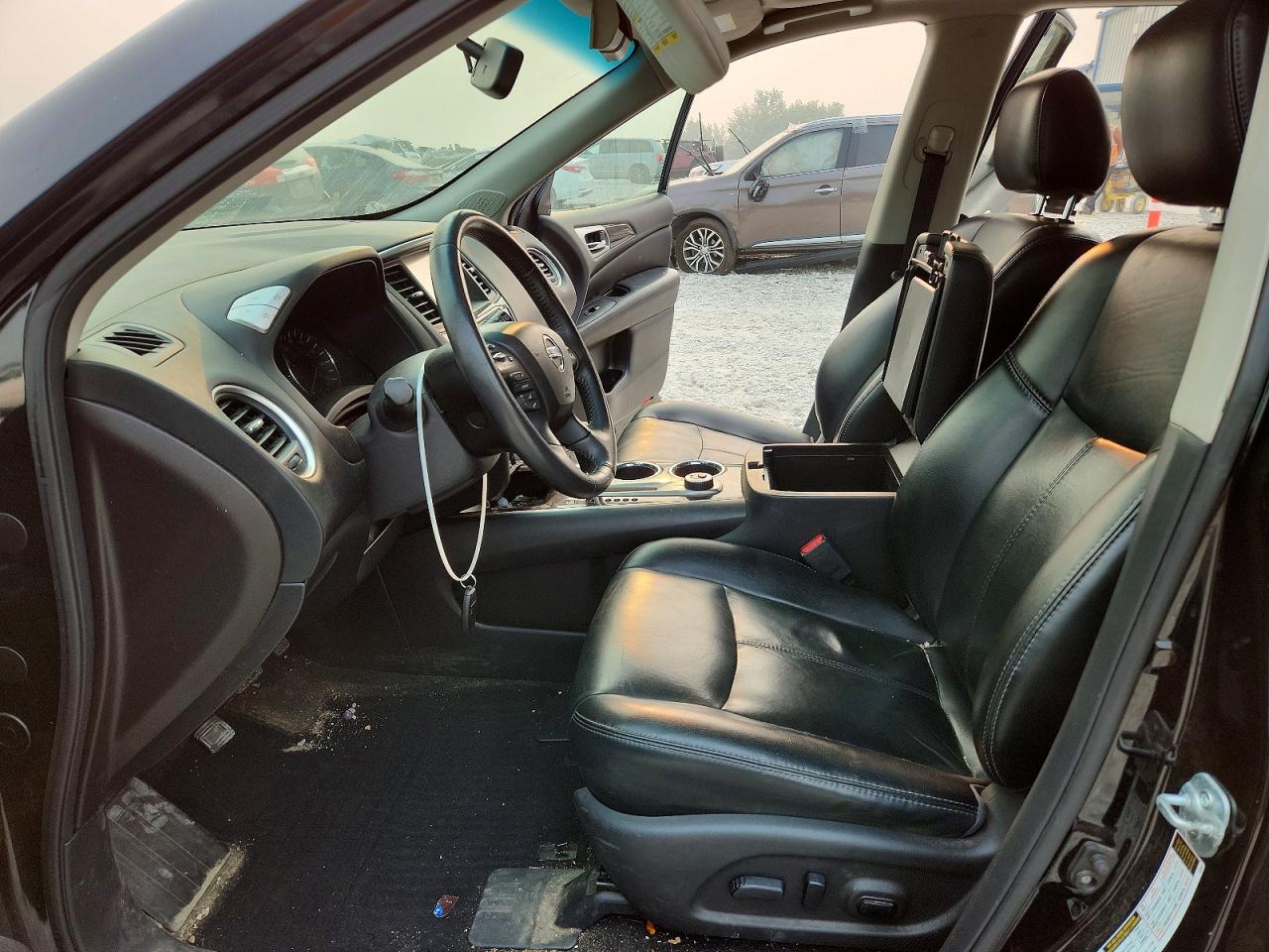2016 NISSAN PATHFINDER