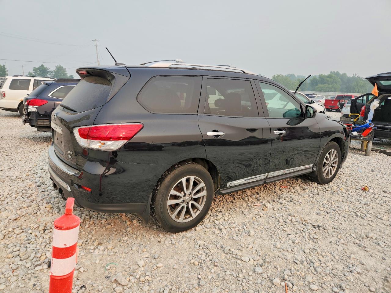 2016 NISSAN PATHFINDER
