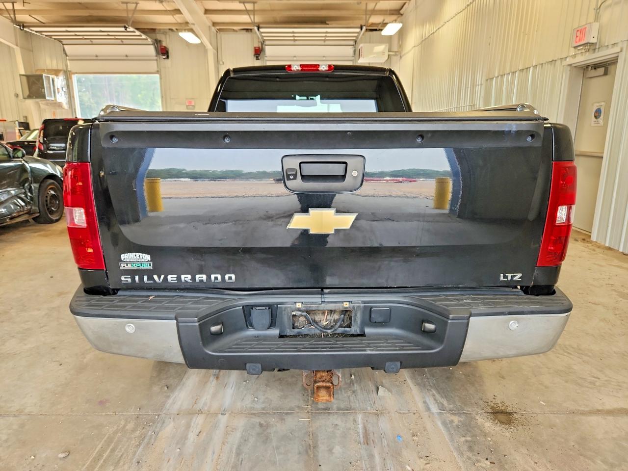 2011 CHEVROLET SILVERADO