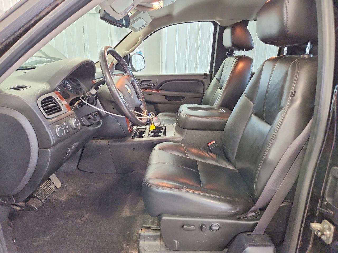2011 CHEVROLET SILVERADO