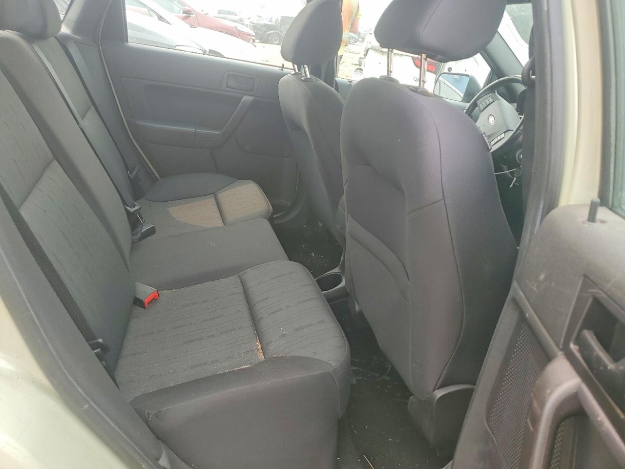 2011 FORD FOCUS