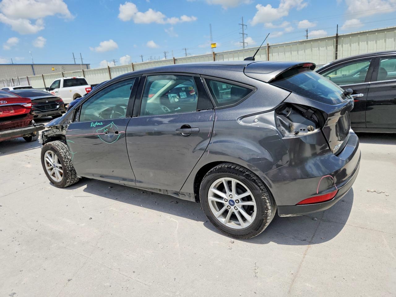 2018 FORD FOCUS