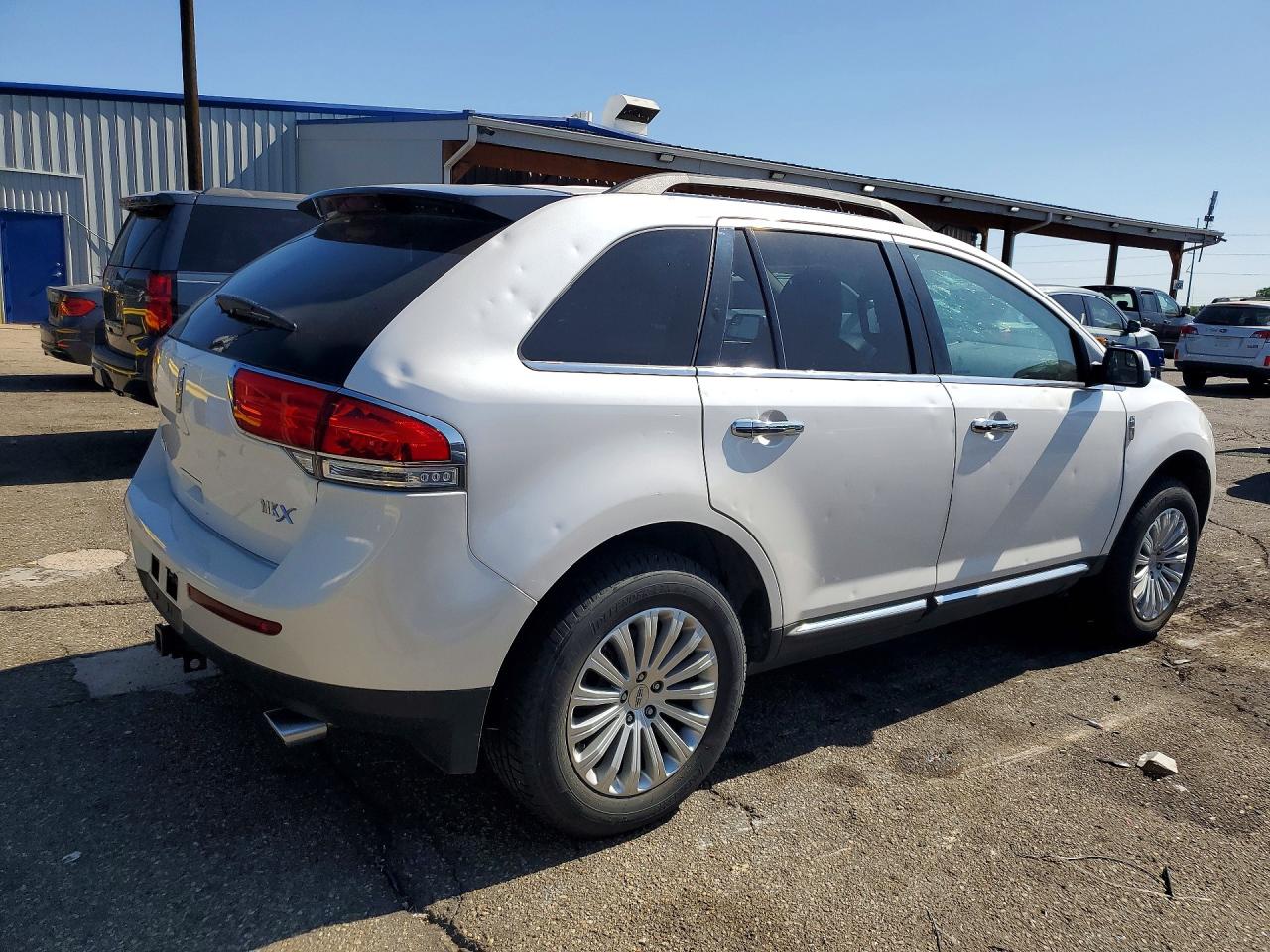 2011 LINCOLN MKX