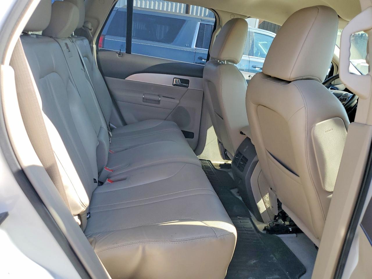 2011 LINCOLN MKX