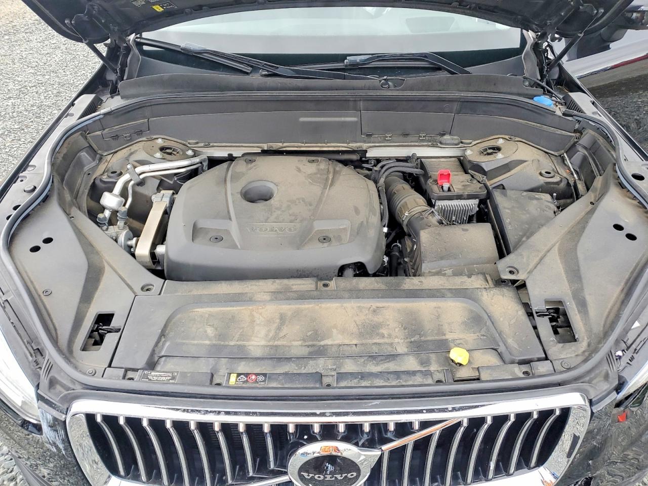 2021 VOLVO XC90