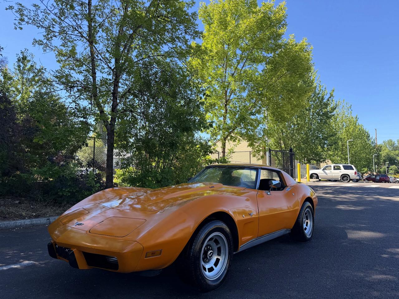 1977 CHEVROLET CORVETTE