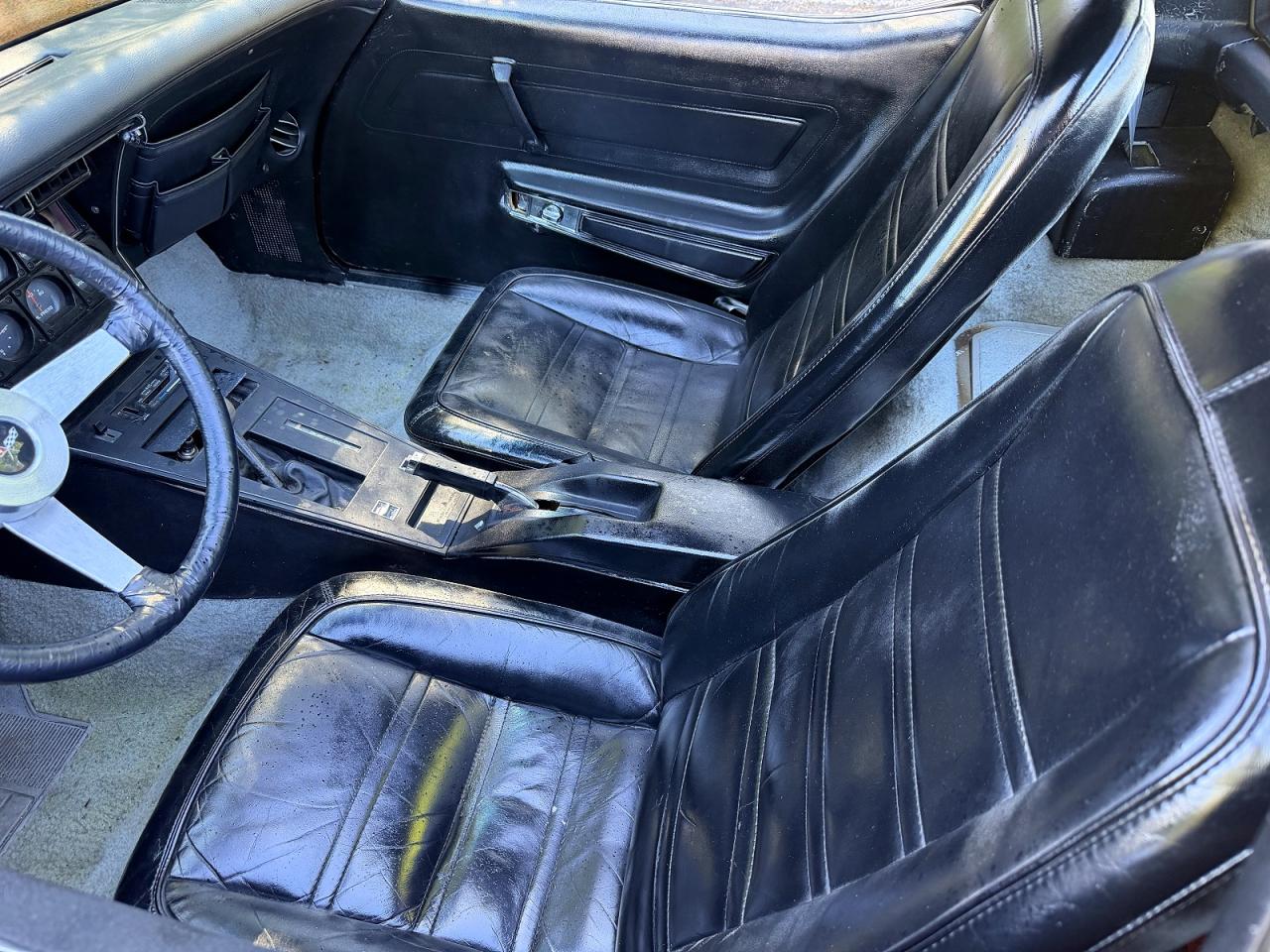1977 CHEVROLET CORVETTE