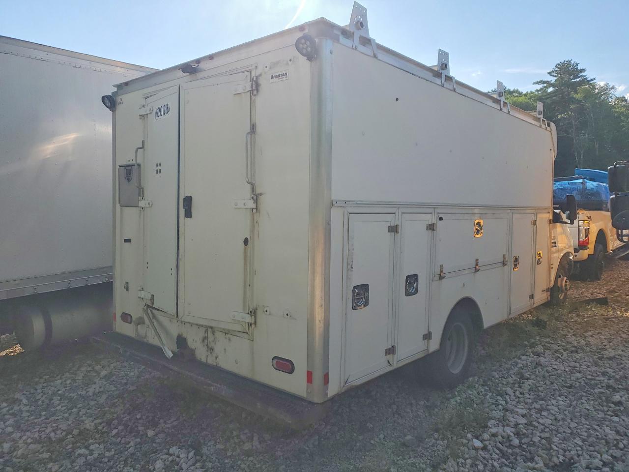 2019 CHEVROLET EXPRESS