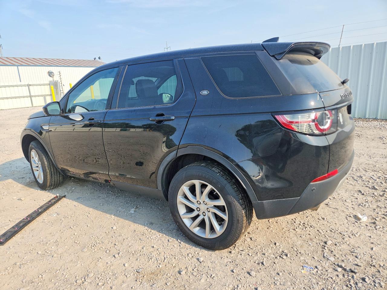 2017 LAND ROVER DISCOVERY