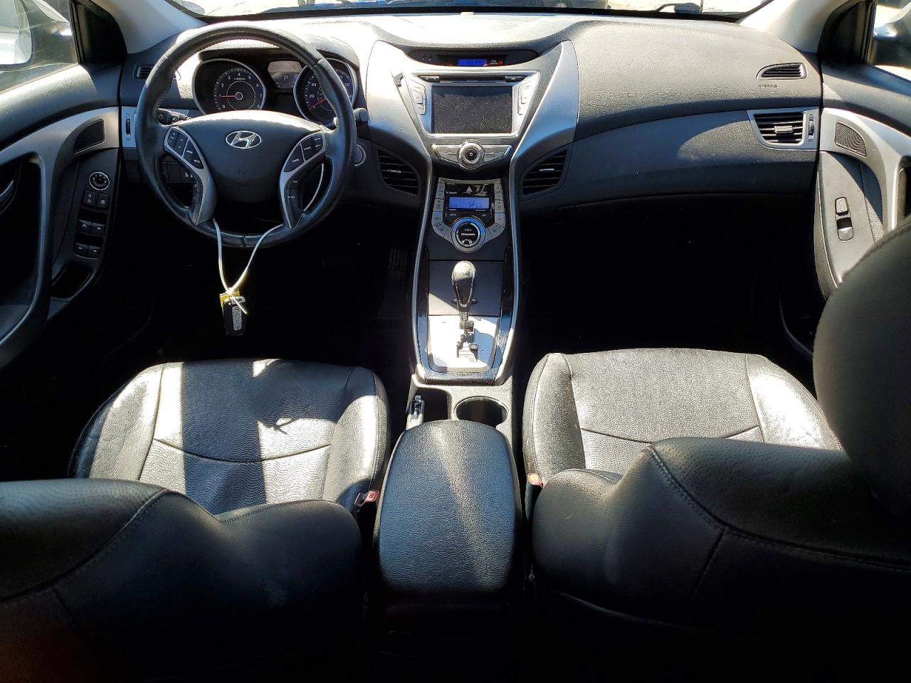 2013 HYUNDAI ELANTRA