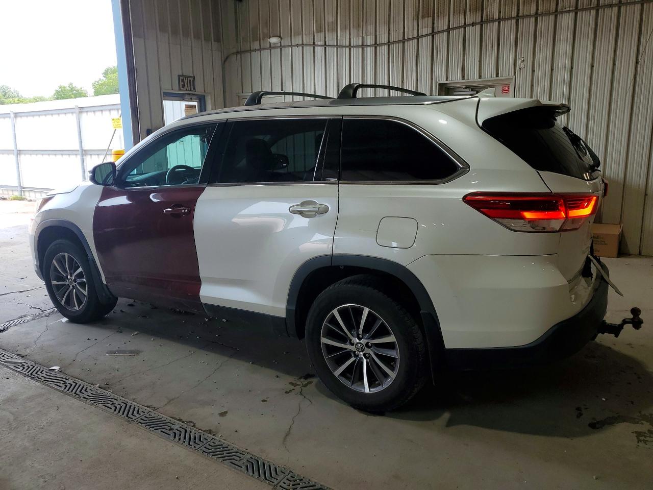 2019 TOYOTA HIGHLANDER