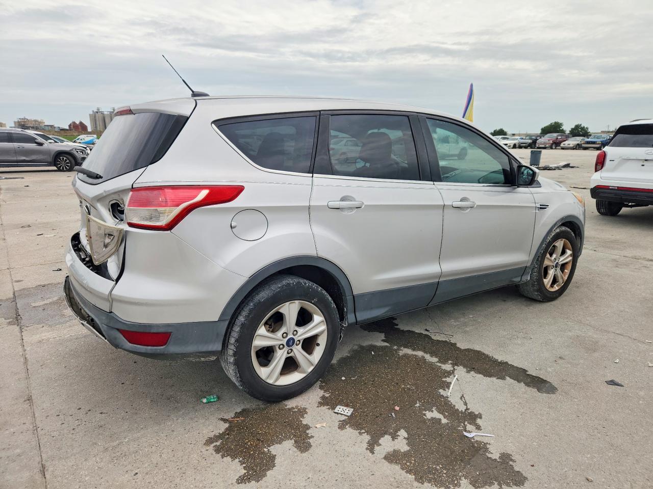 2015 FORD ESCAPE
