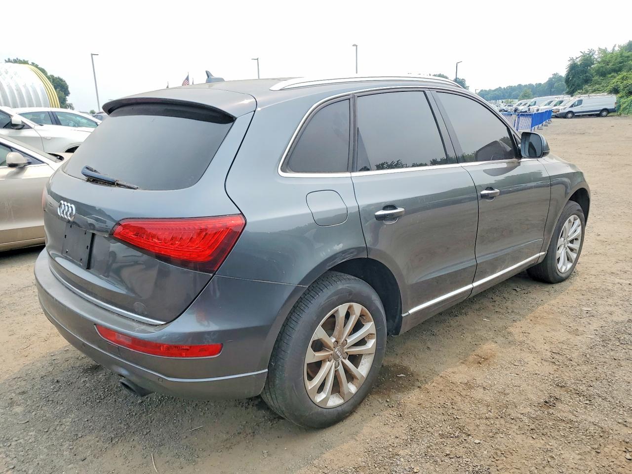 2016 AUDI Q5