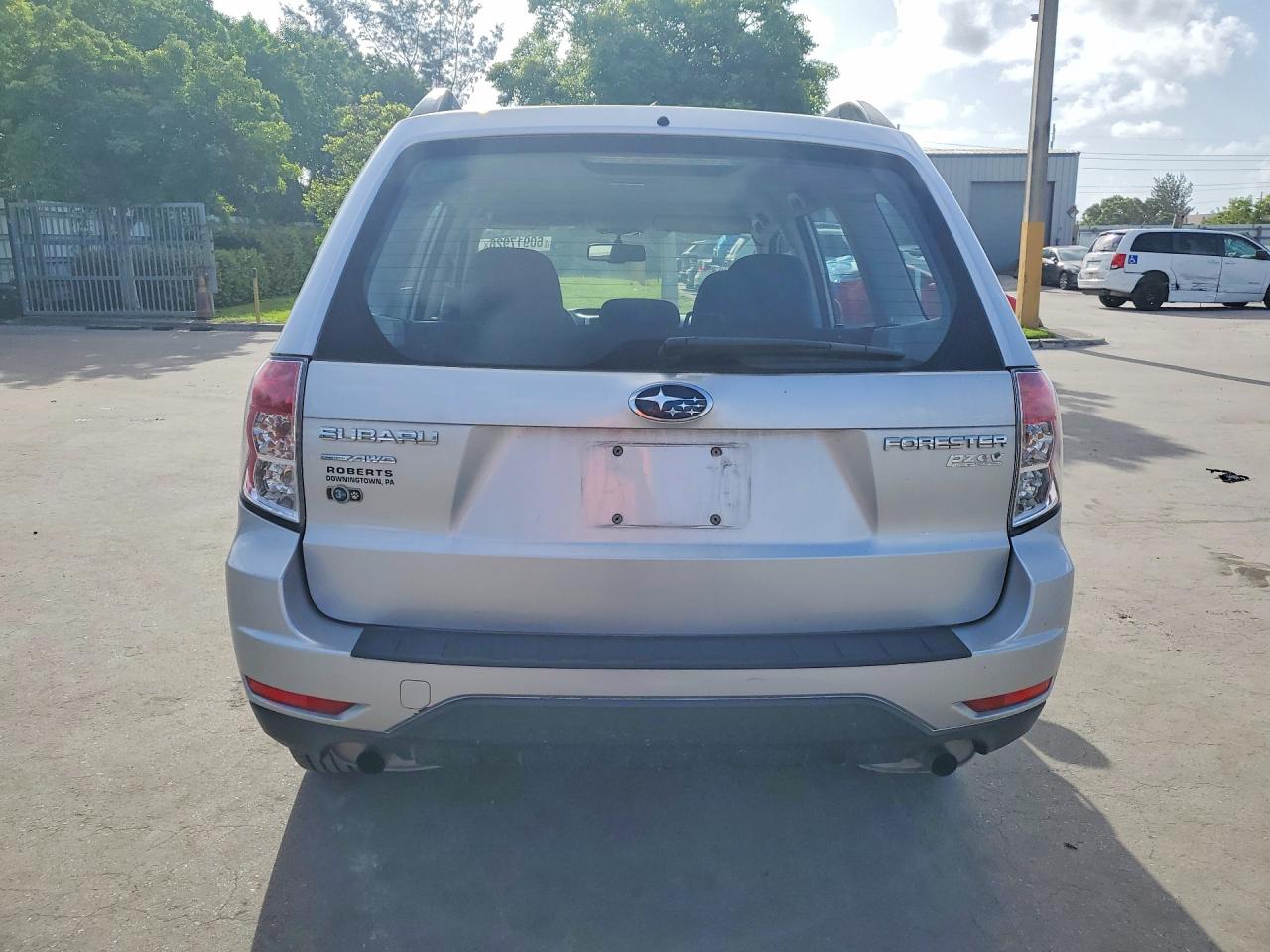 2011 SUBARU FORESTER