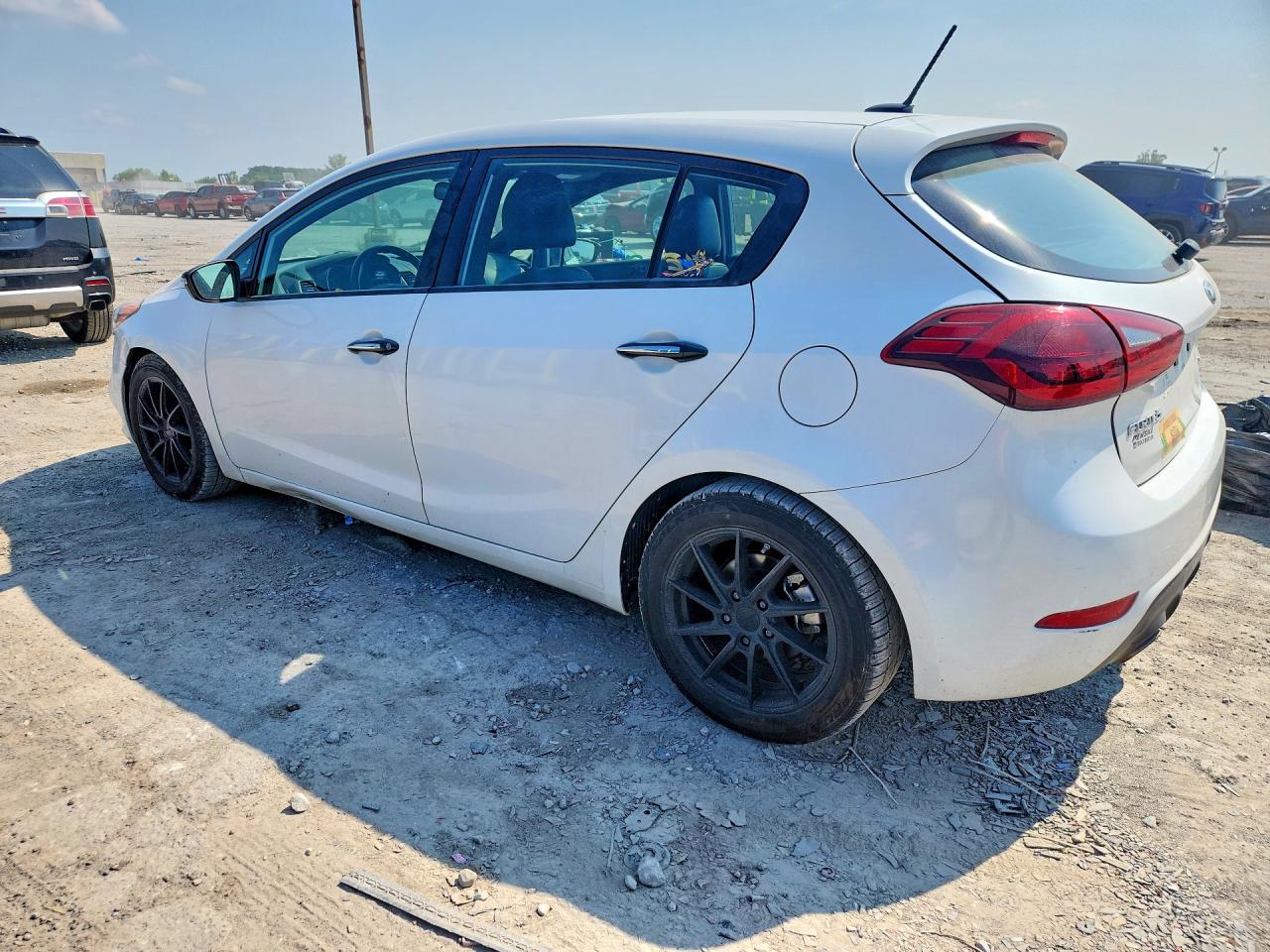 2016 KIA FORTE