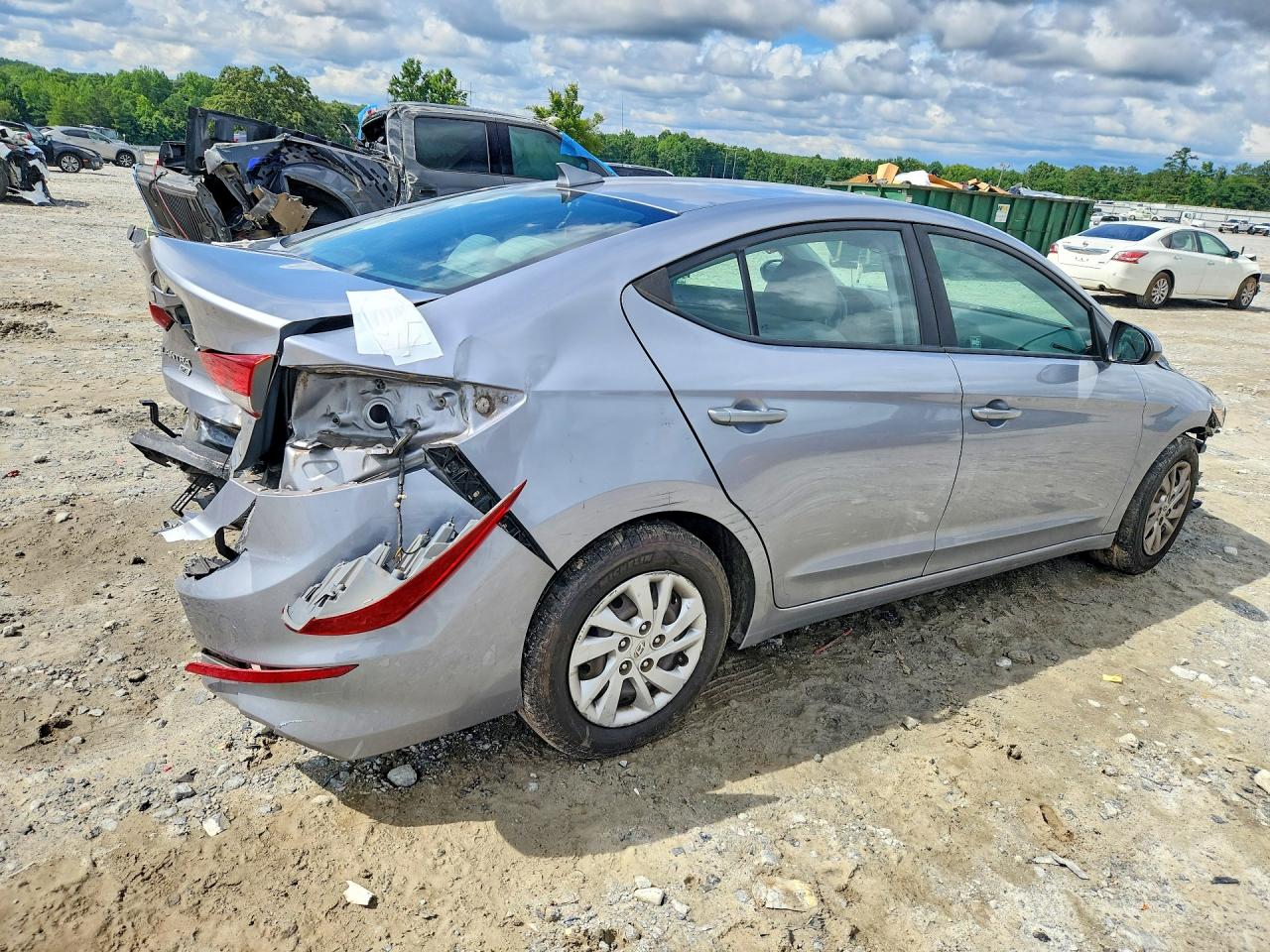 2017 HYUNDAI ELANTRA