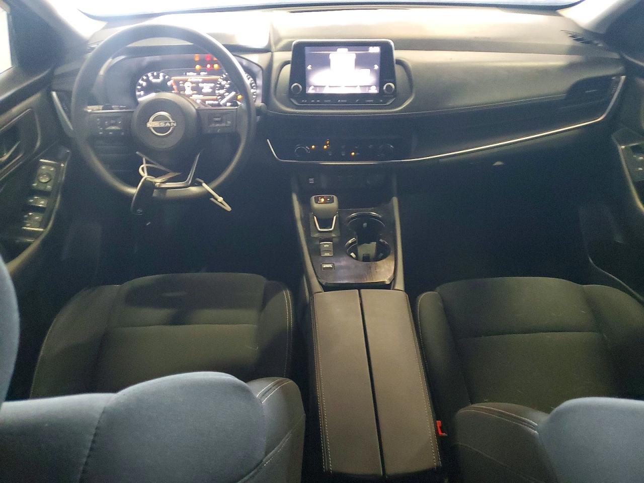 2024 NISSAN ROGUE