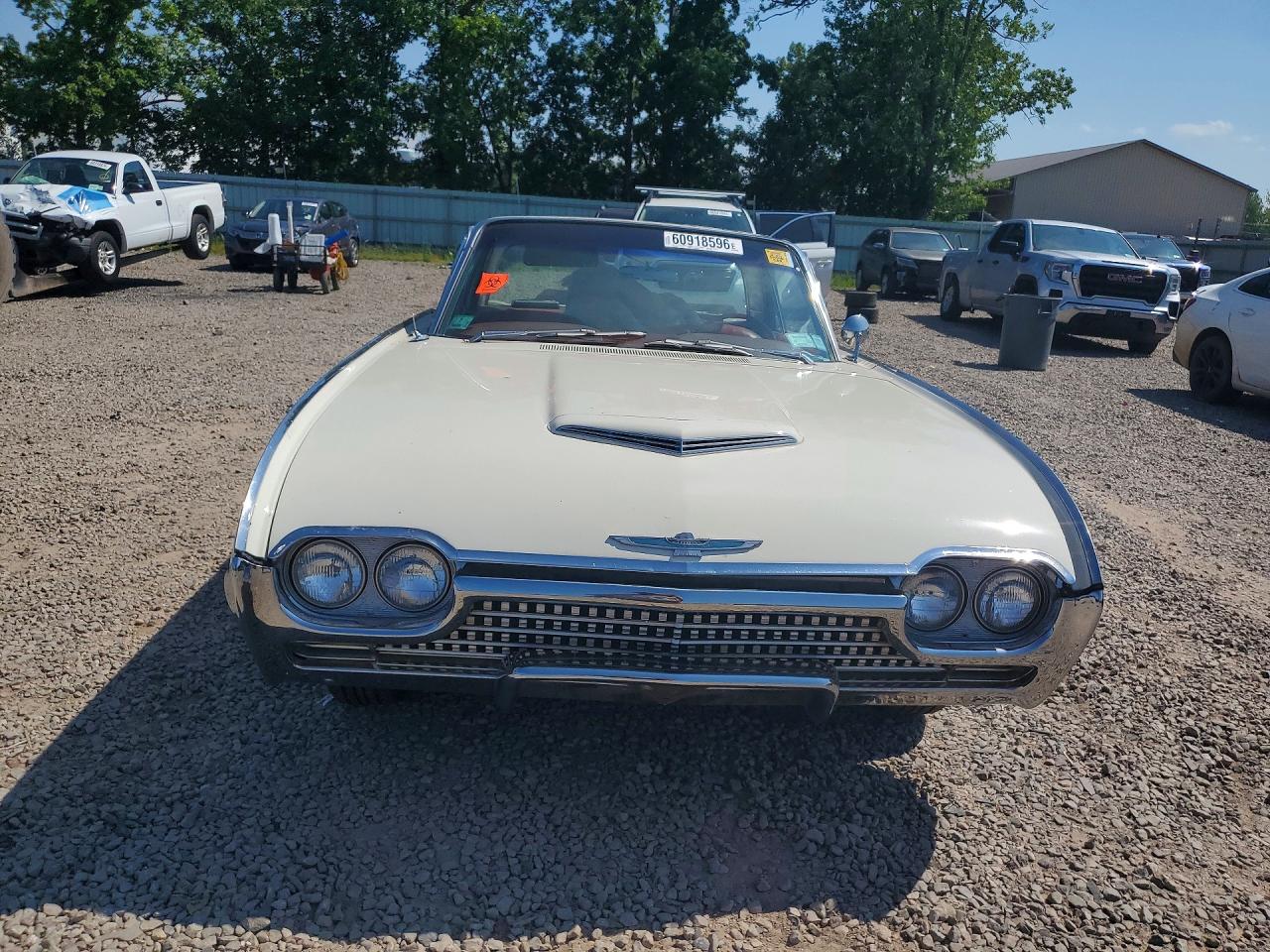 1962 FORD TBIRD