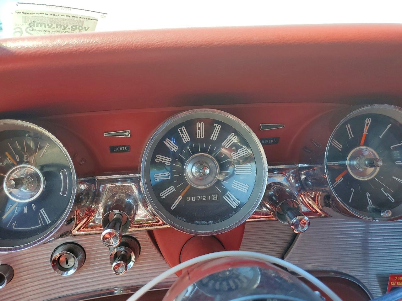 1962 FORD TBIRD