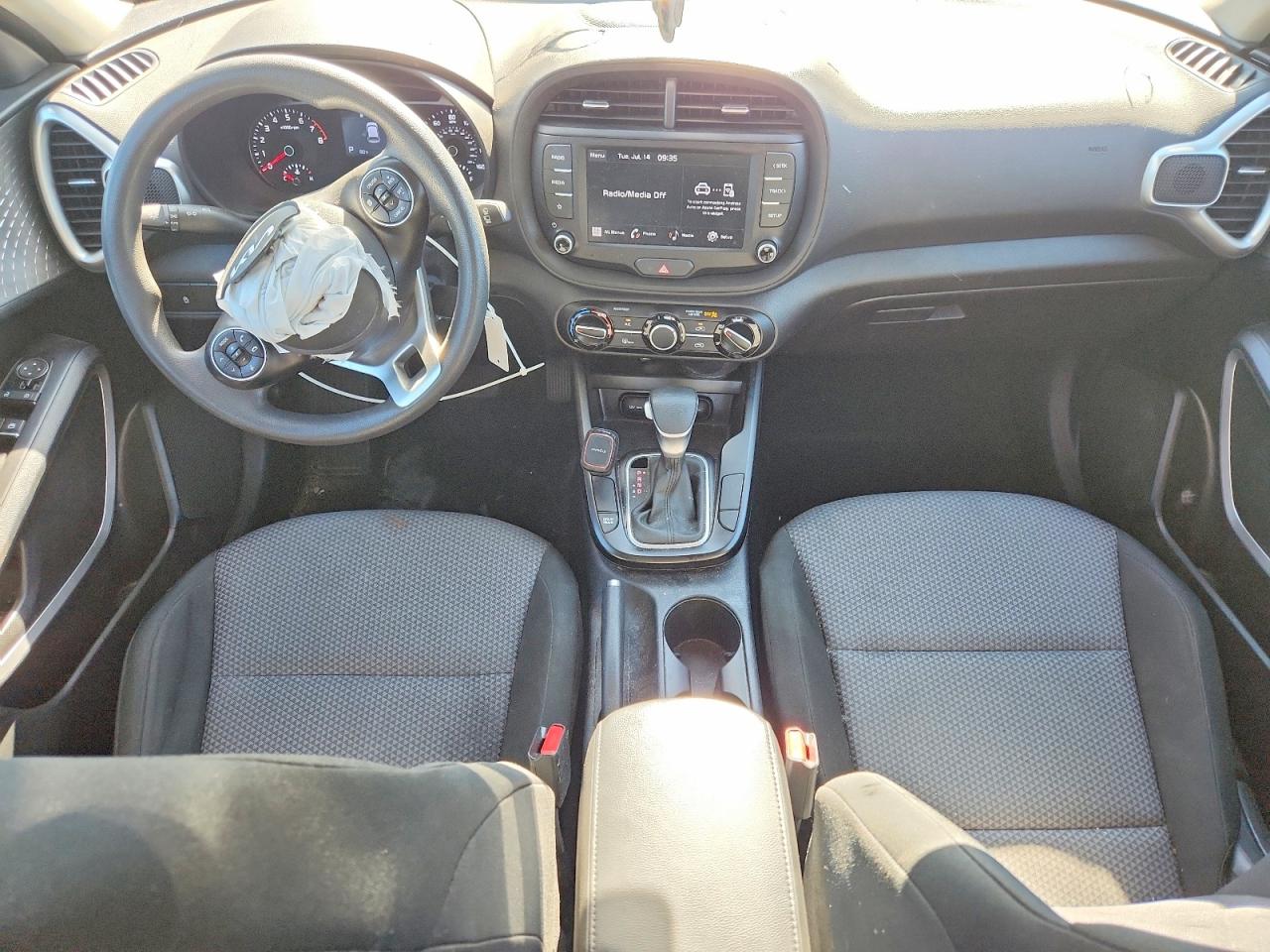 2022 KIA SOUL