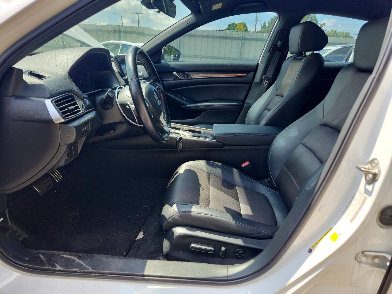 2019 HONDA ACCORD
