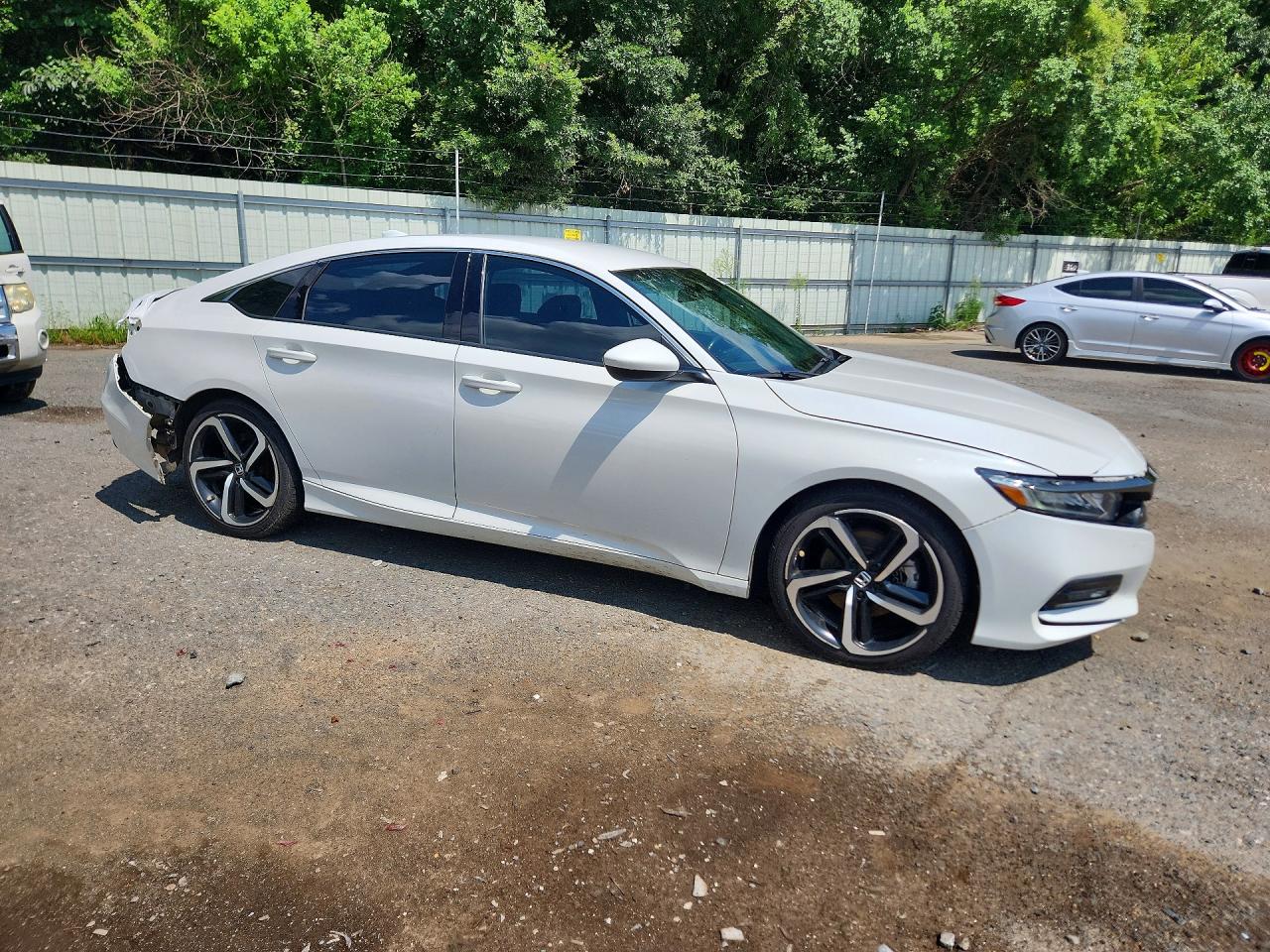 2019 HONDA ACCORD