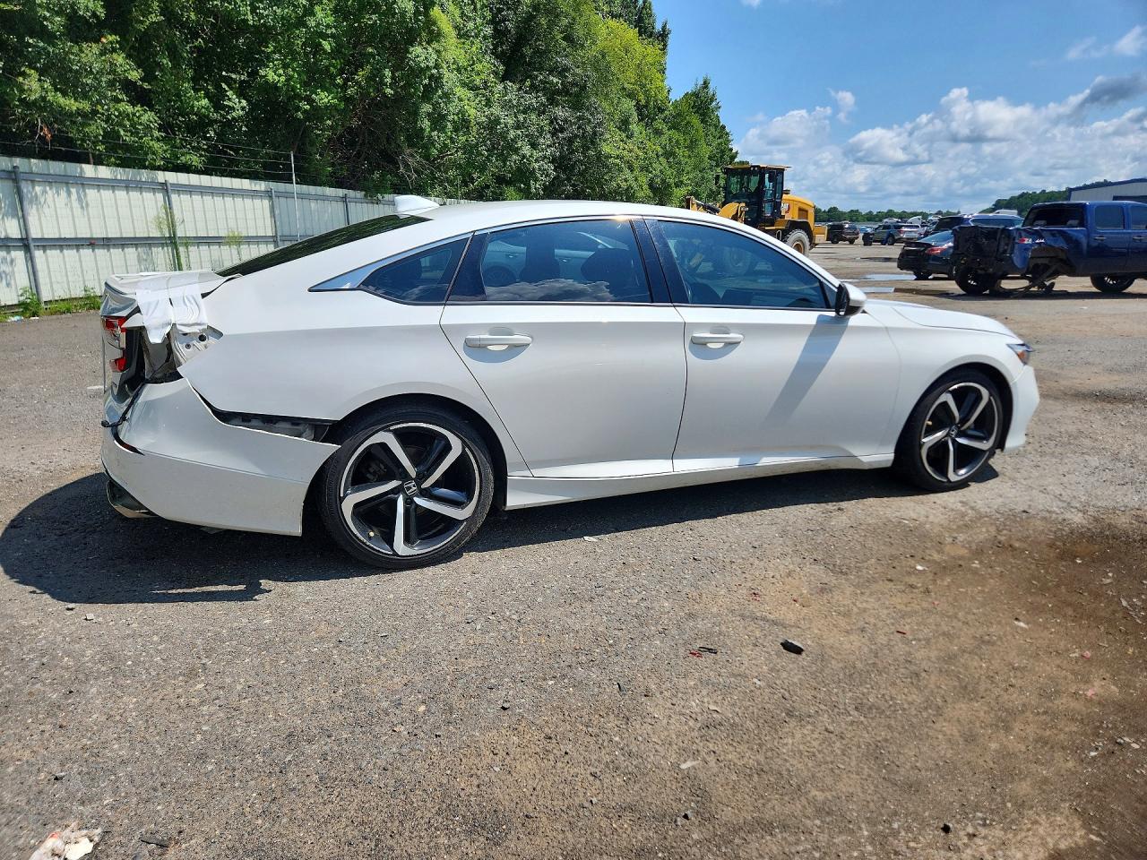 2019 HONDA ACCORD