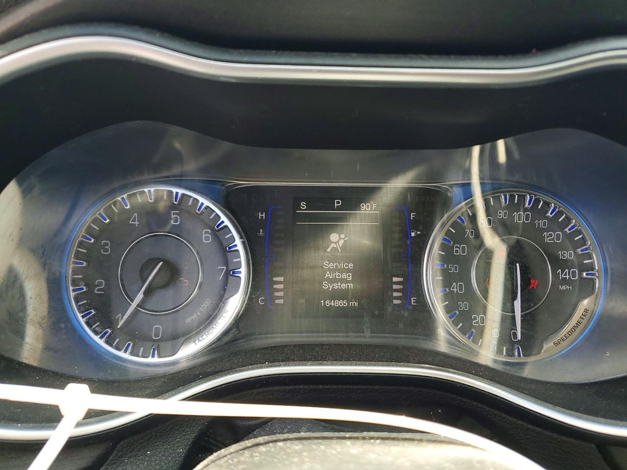 2015 CHRYSLER 200