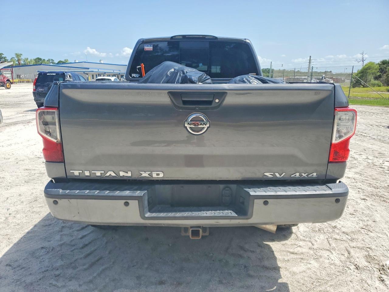2018 NISSAN TITAN