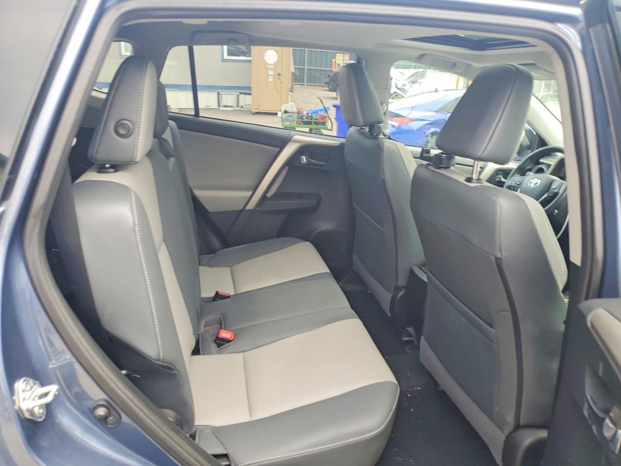 2014 TOYOTA RAV4