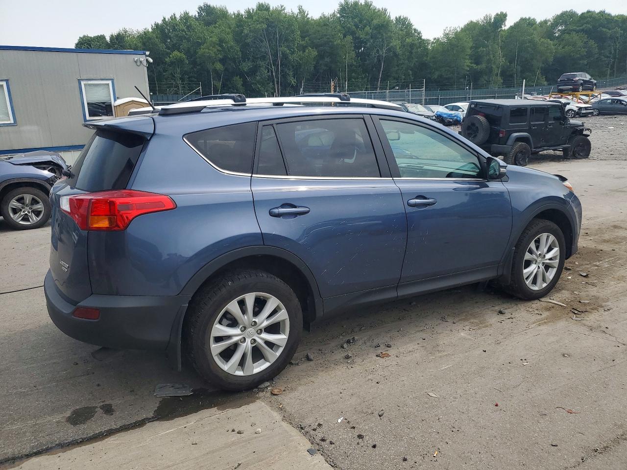 2014 TOYOTA RAV4