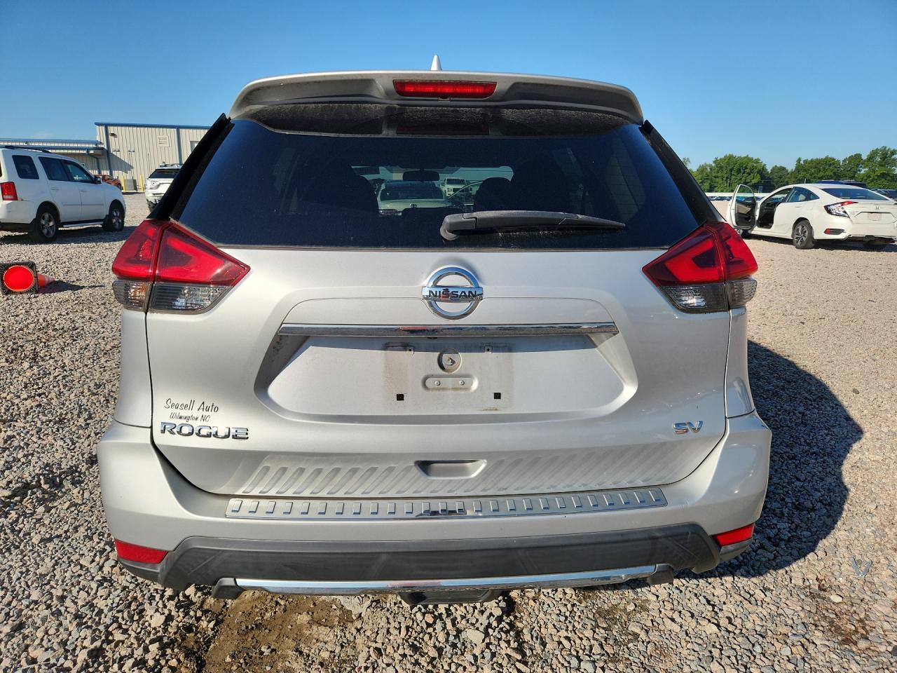 2018 NISSAN ROGUE