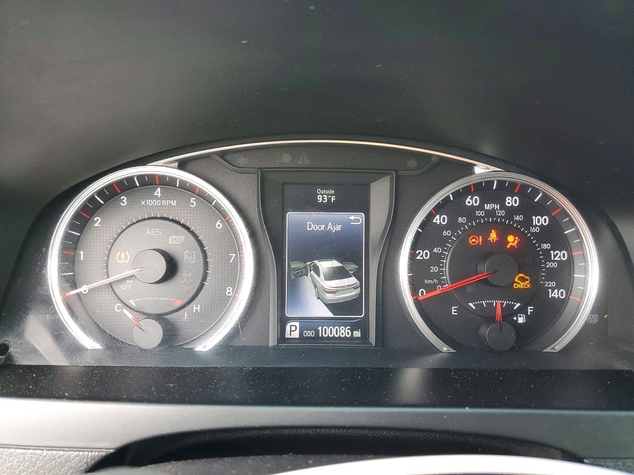 2017 TOYOTA CAMRY