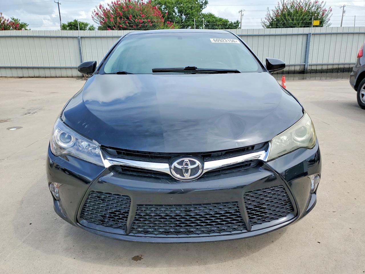 2017 TOYOTA CAMRY
