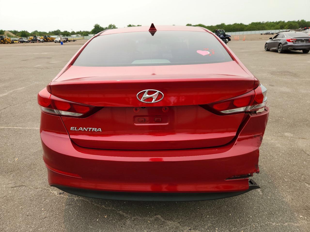 2018 HYUNDAI ELANTRA
