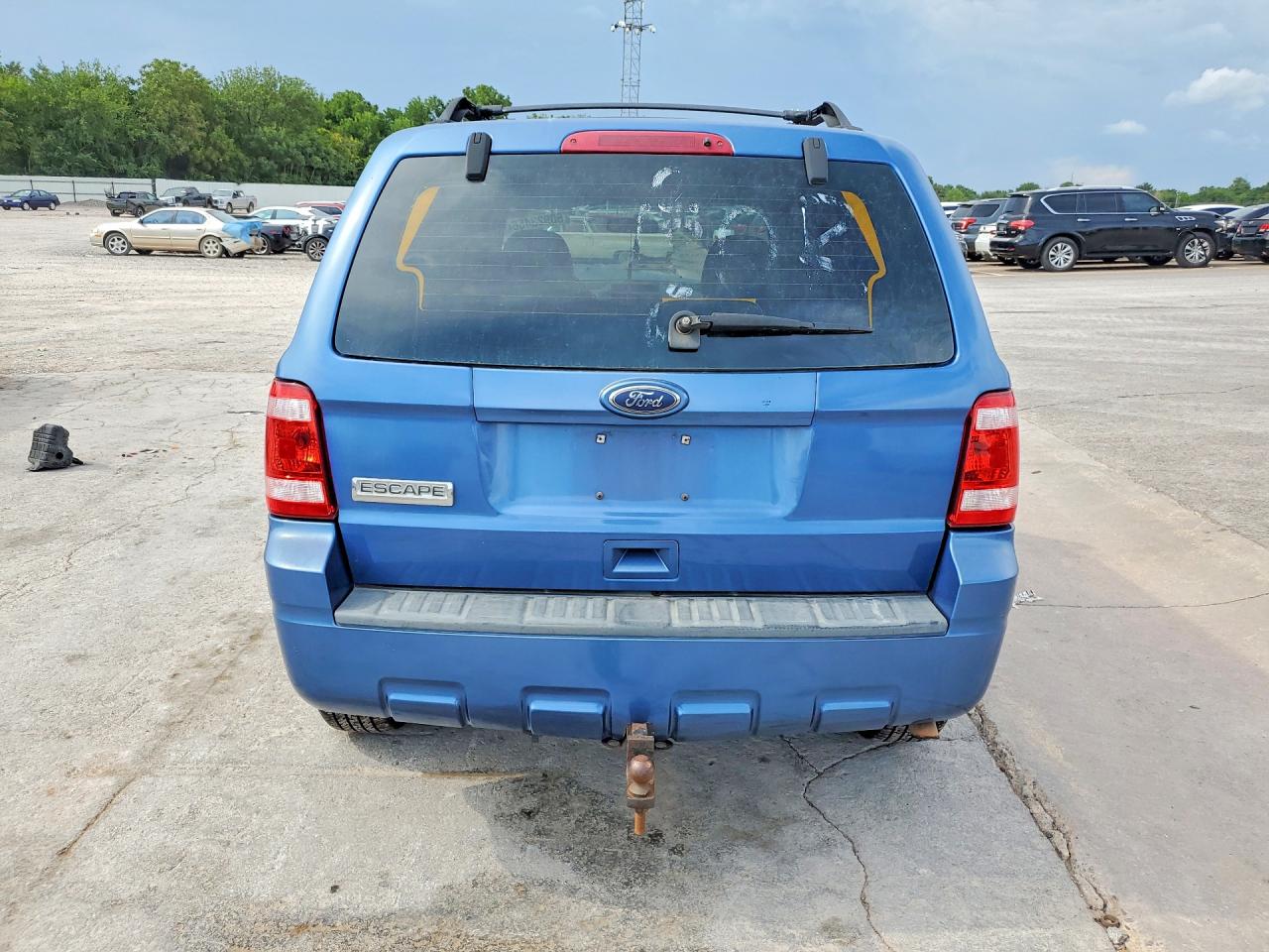 2010 FORD ESCAPE