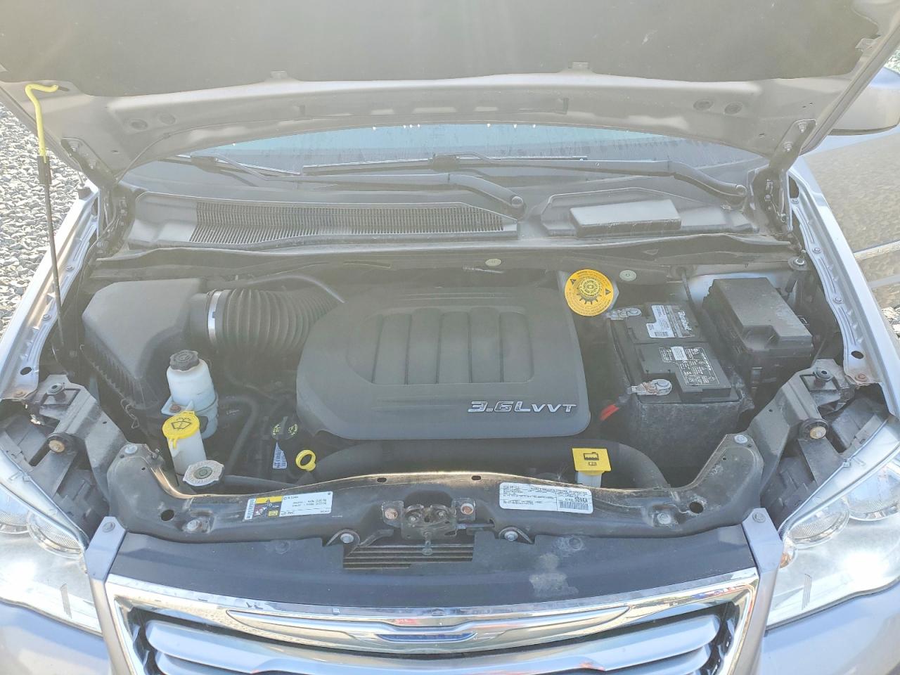 2016 CHRYSLER MINIVAN