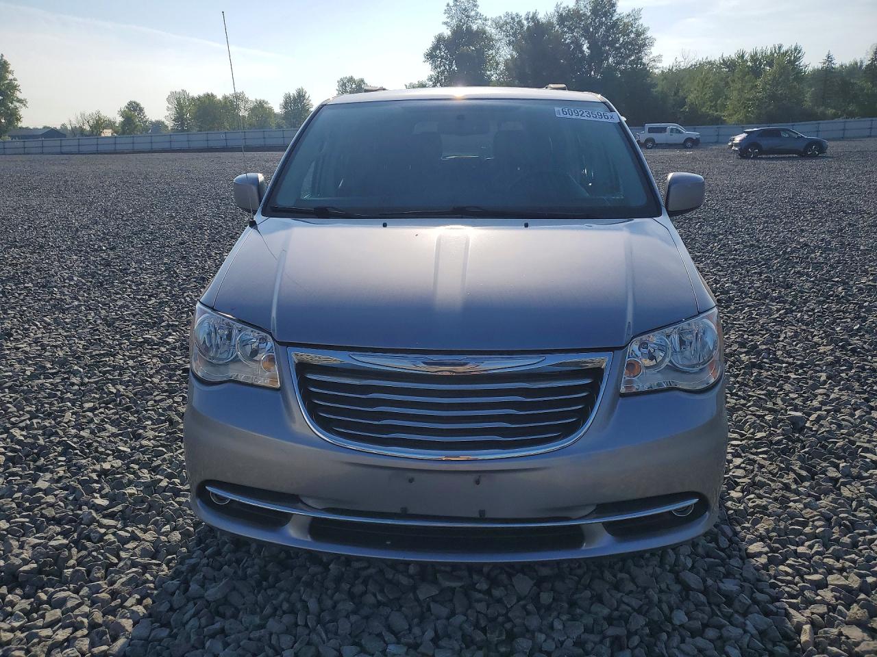 2016 CHRYSLER MINIVAN
