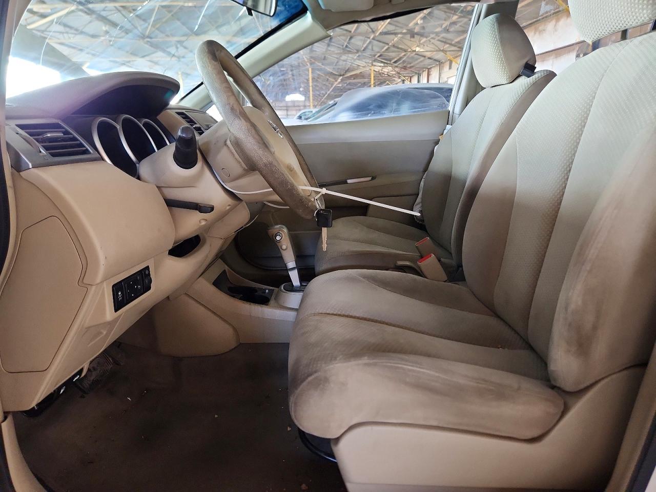 2012 NISSAN VERSA