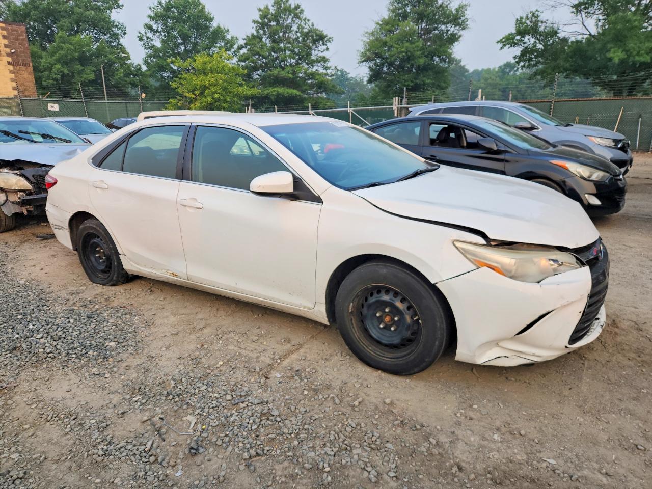 2015 TOYOTA CAMRY