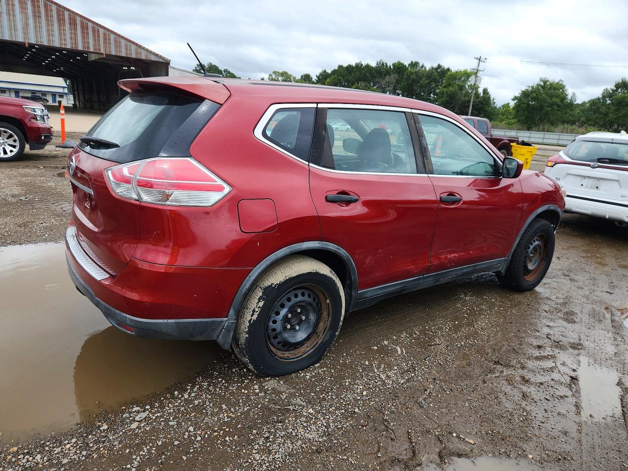 2016 NISSAN ROGUE