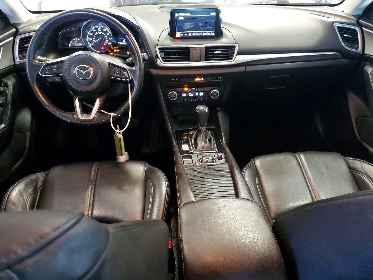 2018 MAZDA 3