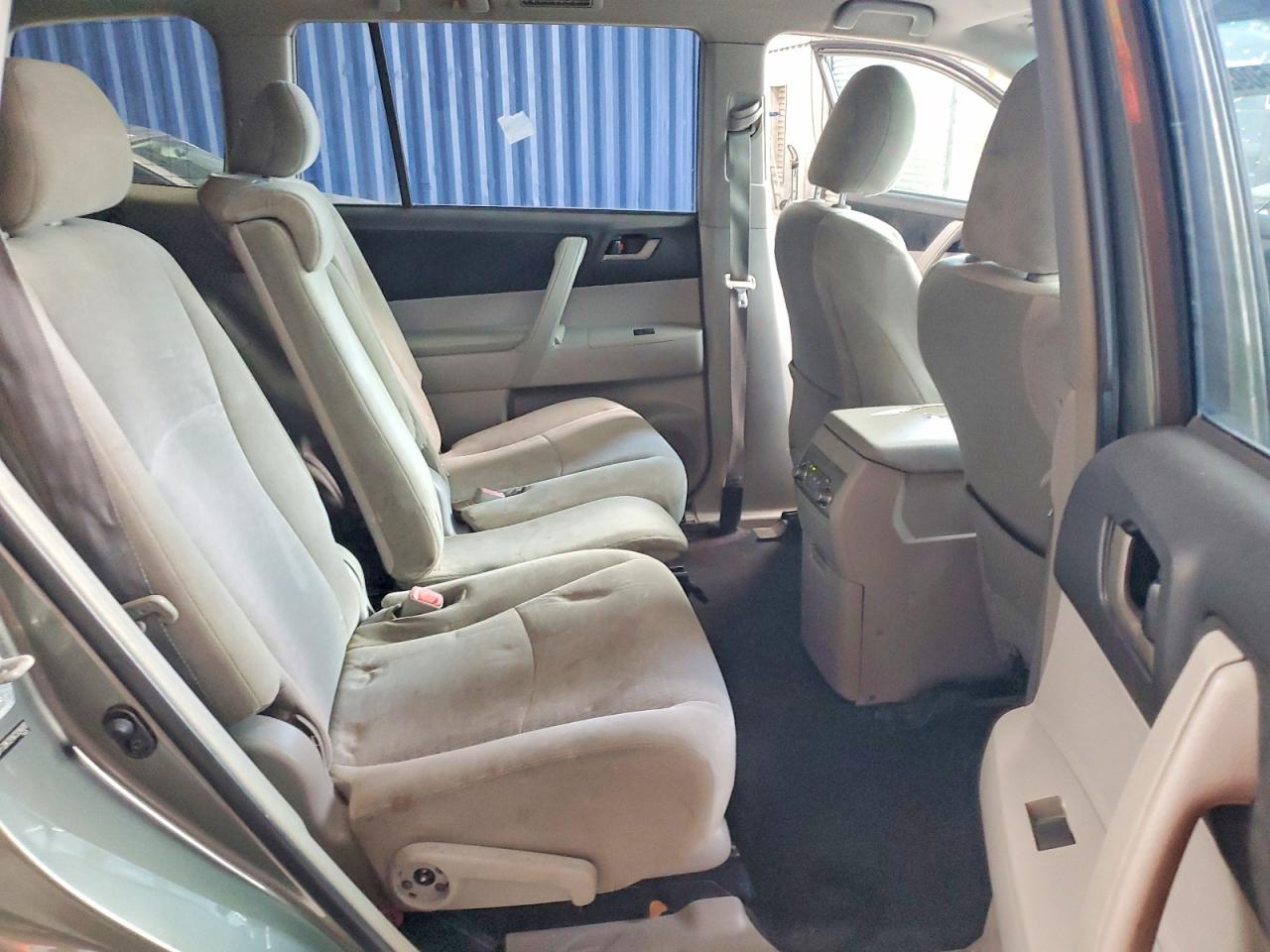 2012 TOYOTA HIGHLANDER