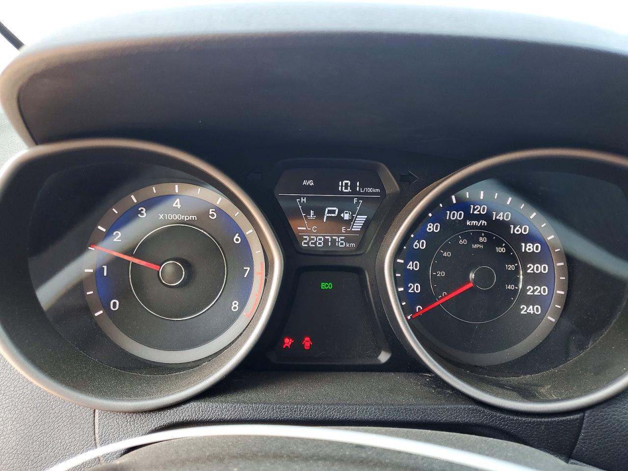 2015 HYUNDAI ELANTRA