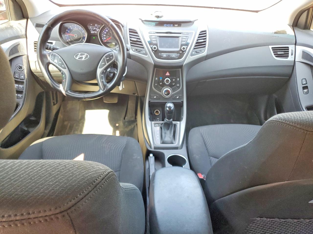 2015 HYUNDAI ELANTRA