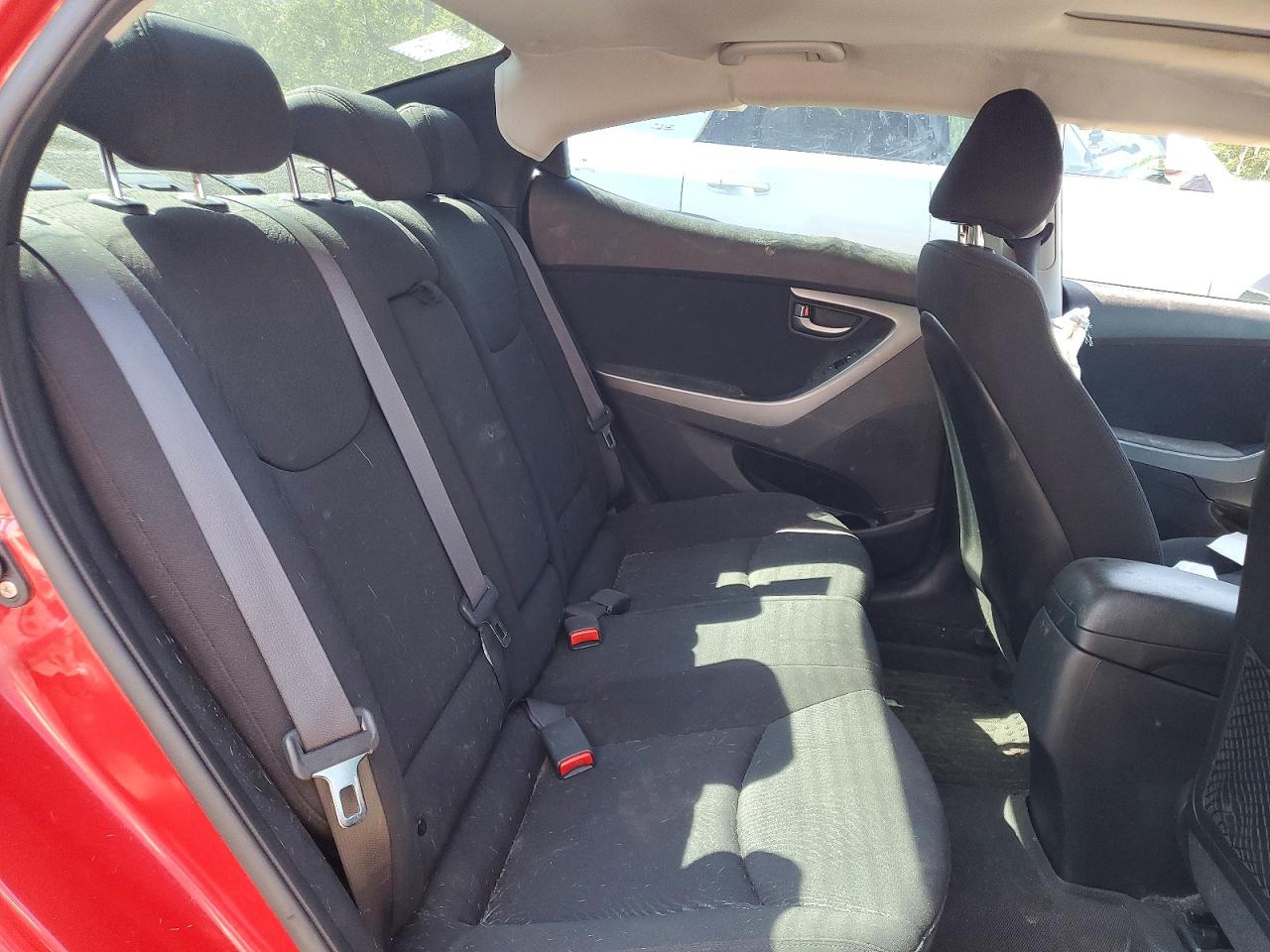 2015 HYUNDAI ELANTRA