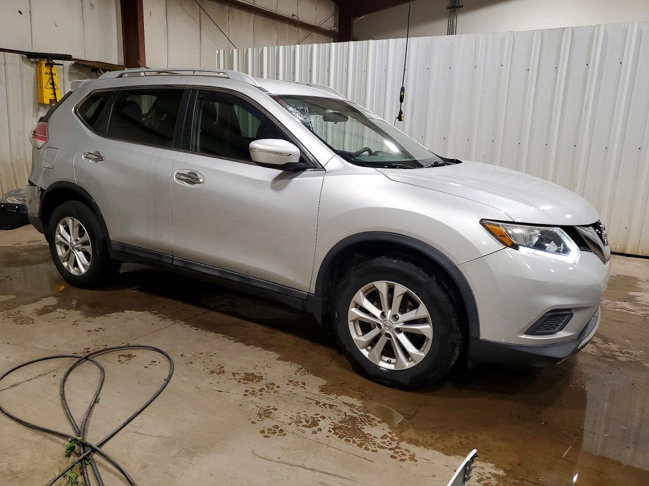 2015 NISSAN ROGUE